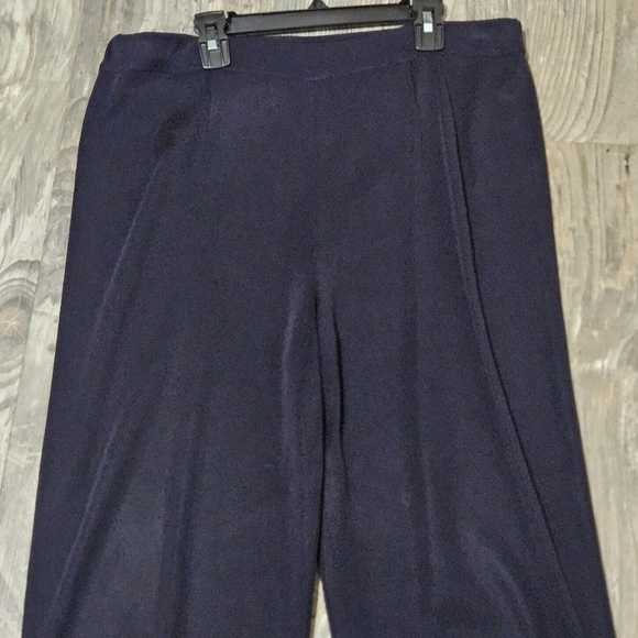 exclusively Misook Knit wide leg pants - Picture 2 of 10